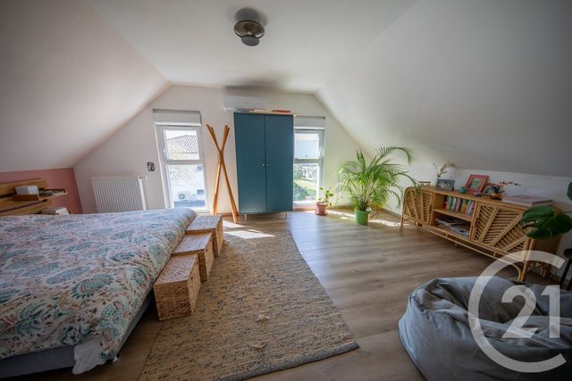 maison à vendre - 7 pièces - 124.66 m2 - ST MEDARD EN JALLES - 33 - AQUITAINE - Century 21 Kadima