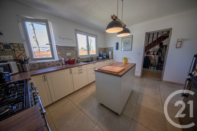 maison à vendre - 7 pièces - 124.66 m2 - ST MEDARD EN JALLES - 33 - AQUITAINE - Century 21 Kadima