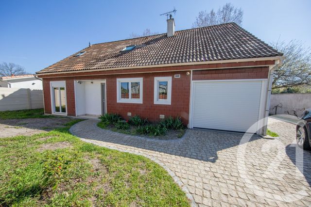 maison à vendre - 7 pièces - 124.66 m2 - ST MEDARD EN JALLES - 33 - AQUITAINE - Century 21 Kadima