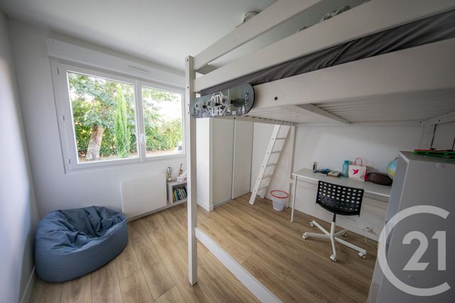 Afficher la photo en grand maison à vendre - 8 pièces - 189.82 m2 - ST MEDARD EN JALLES - 33 - AQUITAINE - Century 21 Kadima