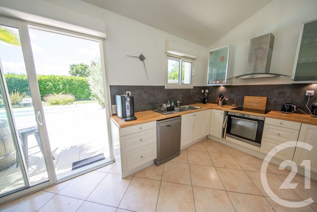 Afficher la photo en grand maison à vendre - 8 pièces - 189.82 m2 - ST MEDARD EN JALLES - 33 - AQUITAINE - Century 21 Kadima