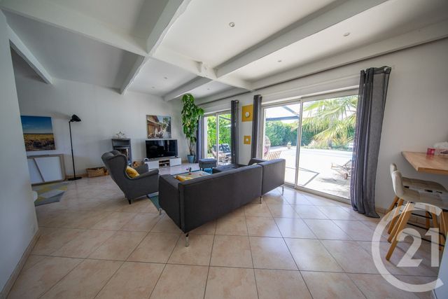 Afficher la photo en grand maison à vendre - 8 pièces - 189.82 m2 - ST MEDARD EN JALLES - 33 - AQUITAINE - Century 21 Kadima