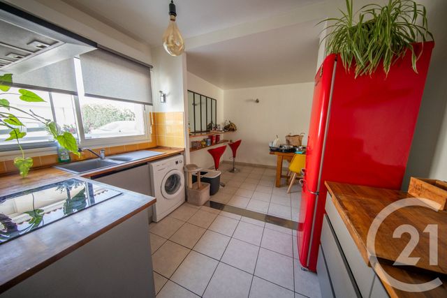 maison à vendre - 5 pièces - 100.1 m2 - ST MEDARD EN JALLES - 33 - AQUITAINE - Century 21 Kadima