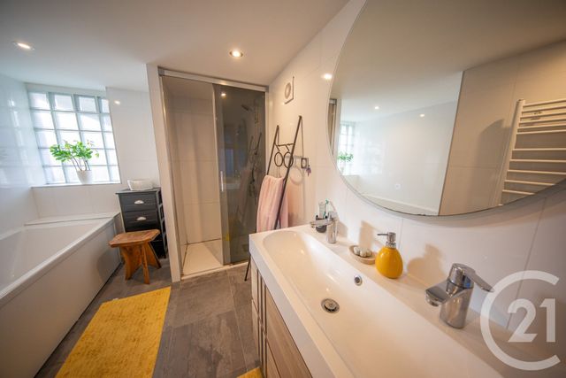 maison à vendre - 8 pièces - 204.48 m2 - ST MEDARD EN JALLES - 33 - AQUITAINE - Century 21 Kadima