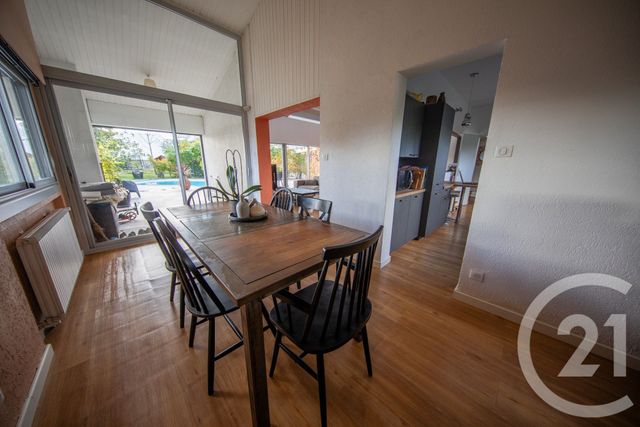 maison à vendre - 8 pièces - 204.48 m2 - ST MEDARD EN JALLES - 33 - AQUITAINE - Century 21 Kadima