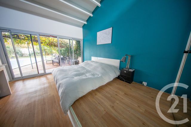 maison à vendre - 8 pièces - 204.48 m2 - ST MEDARD EN JALLES - 33 - AQUITAINE - Century 21 Kadima