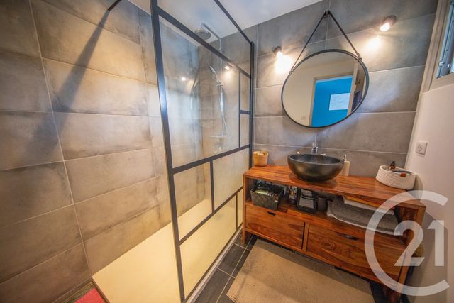 maison à vendre - 8 pièces - 204.48 m2 - ST MEDARD EN JALLES - 33 - AQUITAINE - Century 21 Kadima