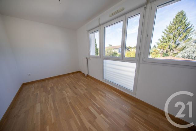 Appartement Duplex à vendre - 3 pièces - 63.55 m2 - ST AUBIN DE MEDOC - 33 - AQUITAINE - Century 21 Kadima