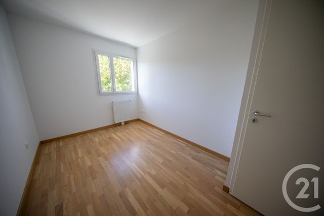 Appartement Duplex à vendre - 3 pièces - 63.55 m2 - ST AUBIN DE MEDOC - 33 - AQUITAINE - Century 21 Kadima