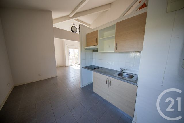 Appartement à vendre - 3 pièces - 61.36 m2 - LE HAILLAN - 33 - AQUITAINE - Century 21 Kadima