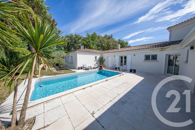 maison à vendre - 9 pièces - 240.34 m2 - ST MEDARD EN JALLES - 33 - AQUITAINE - Century 21 Kadima