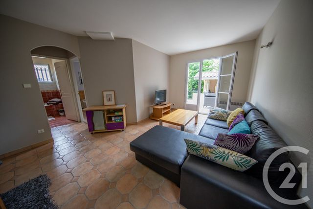 maison à vendre - 9 pièces - 240.34 m2 - ST MEDARD EN JALLES - 33 - AQUITAINE - Century 21 Kadima