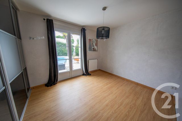 maison à vendre - 9 pièces - 240.34 m2 - ST MEDARD EN JALLES - 33 - AQUITAINE - Century 21 Kadima