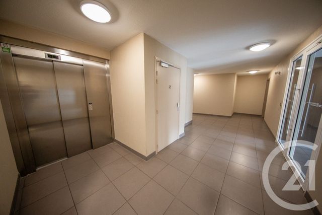 Appartement F3 à vendre - 3 pièces - 67.58 m2 - LE HAILLAN - 33 - AQUITAINE - Century 21 Kadima