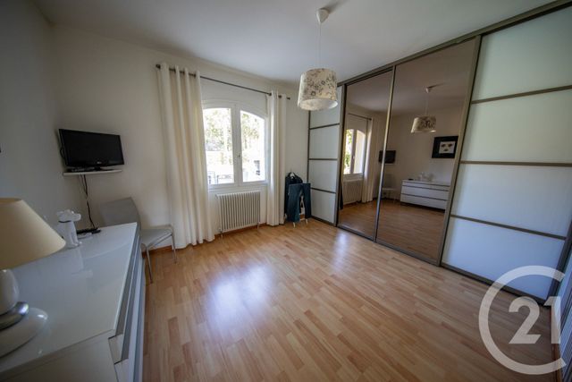 maison à vendre - 6 pièces - 129.79 m2 - ST MEDARD EN JALLES - 33 - AQUITAINE - Century 21 Kadima