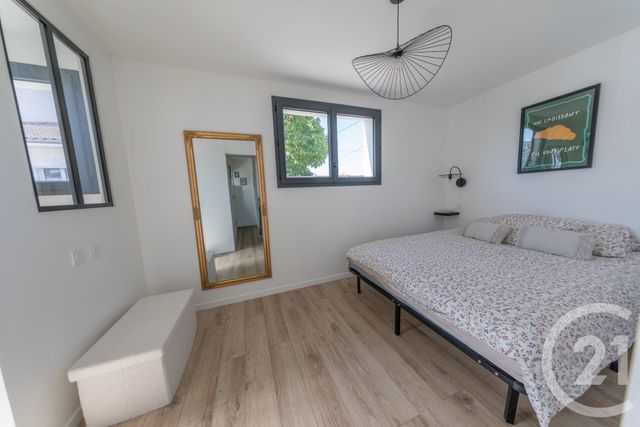 maison à vendre - 5 pièces - 83.62 m2 - ST MEDARD EN JALLES - 33 - AQUITAINE - Century 21 Kadima