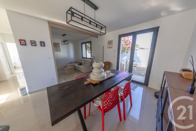 maison à vendre - 5 pièces - 83.62 m2 - ST MEDARD EN JALLES - 33 - AQUITAINE - Century 21 Kadima