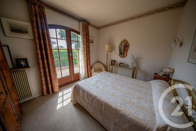 Afficher la photo en grand maison à vendre - 5 pièces - 136.31 m2 - PAREMPUYRE - 33 - AQUITAINE - Century 21 Kadima