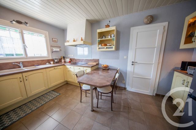 Afficher la photo en grand maison à vendre - 6 pièces - 149.94 m2 - LE HAILLAN - 33 - AQUITAINE - Century 21 Kadima