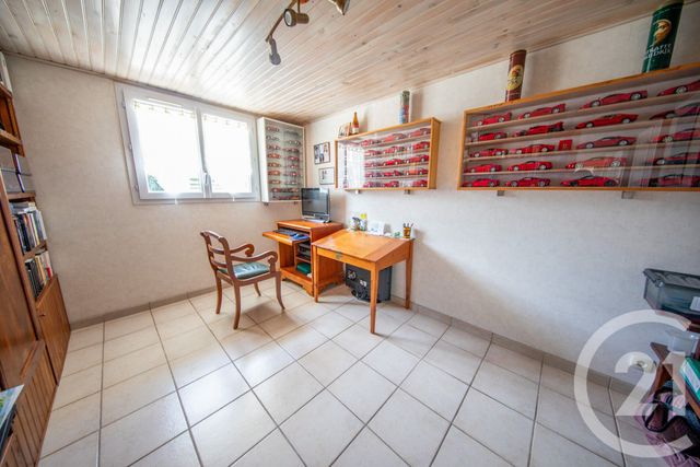 Afficher la photo en grand maison à vendre - 6 pièces - 149.94 m2 - LE HAILLAN - 33 - AQUITAINE - Century 21 Kadima