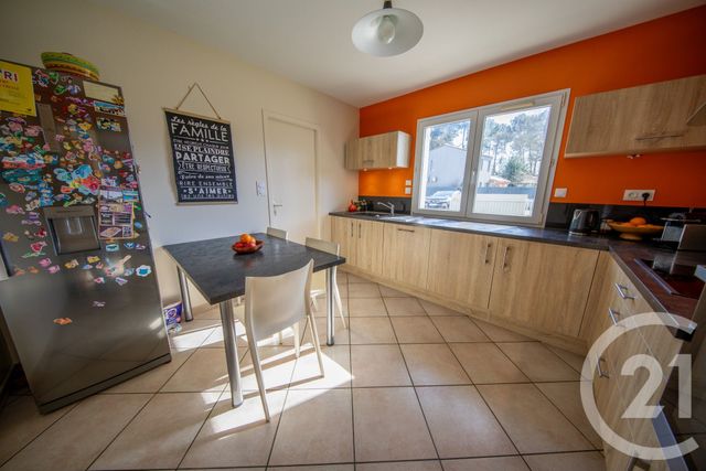 maison à vendre - 5 pièces - 132.13 m2 - ST MEDARD EN JALLES - 33 - AQUITAINE - Century 21 Kadima