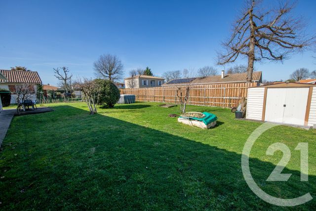 maison à vendre - 5 pièces - 132.13 m2 - ST MEDARD EN JALLES - 33 - AQUITAINE - Century 21 Kadima