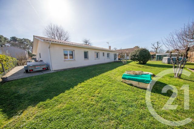 maison à vendre - 5 pièces - 132.13 m2 - ST MEDARD EN JALLES - 33 - AQUITAINE - Century 21 Kadima