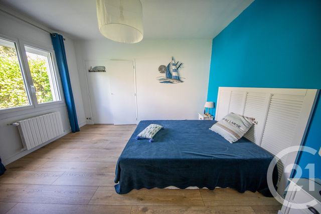 Afficher la photo en grand maison à vendre - 6 pièces - 159.23 m2 - ST MEDARD EN JALLES - 33 - AQUITAINE - Century 21 Kadima