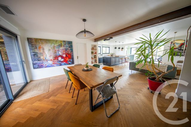 maison à vendre - 8 pièces - 185.58 m2 - ST MEDARD EN JALLES - 33 - AQUITAINE - Century 21 Kadima