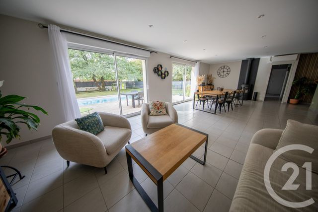 maison à vendre - 6 pièces - 144.31 m2 - SALAUNES - 33 - AQUITAINE - Century 21 Kadima