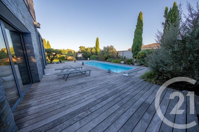 maison à vendre - 7 pièces - 198.44 m2 - ST MEDARD EN JALLES - 33 - AQUITAINE - Century 21 Kadima