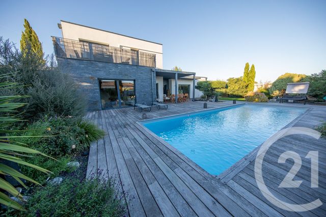 maison à vendre - 7 pièces - 198.44 m2 - ST MEDARD EN JALLES - 33 - AQUITAINE - Century 21 Kadima