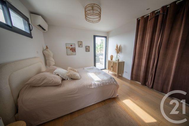 maison à vendre - 7 pièces - 198.44 m2 - ST MEDARD EN JALLES - 33 - AQUITAINE - Century 21 Kadima