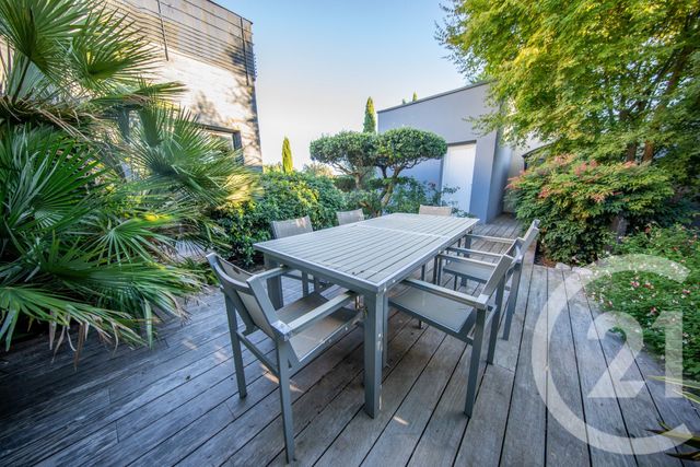 maison à vendre - 7 pièces - 198.44 m2 - ST MEDARD EN JALLES - 33 - AQUITAINE - Century 21 Kadima