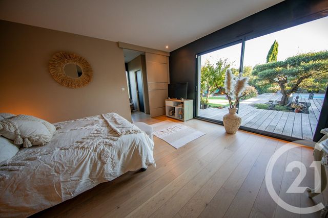 maison à vendre - 7 pièces - 198.44 m2 - ST MEDARD EN JALLES - 33 - AQUITAINE - Century 21 Kadima