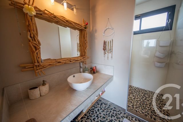 maison à vendre - 7 pièces - 198.44 m2 - ST MEDARD EN JALLES - 33 - AQUITAINE - Century 21 Kadima