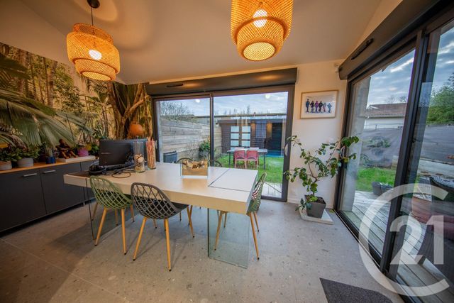 maison à vendre - 4 pièces - 82.25 m2 - ST MEDARD EN JALLES - 33 - AQUITAINE - Century 21 Kadima