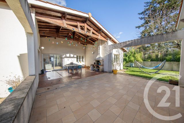 maison à vendre - 6 pièces - 163.0 m2 - ST MEDARD EN JALLES - 33 - AQUITAINE - Century 21 Kadima