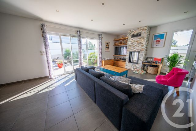 maison à vendre - 6 pièces - 141.52 m2 - ST MEDARD EN JALLES - 33 - AQUITAINE - Century 21 Kadima