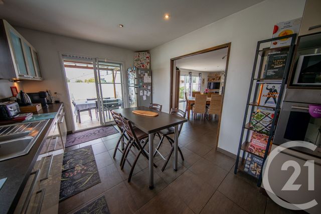maison à vendre - 6 pièces - 141.52 m2 - ST MEDARD EN JALLES - 33 - AQUITAINE - Century 21 Kadima
