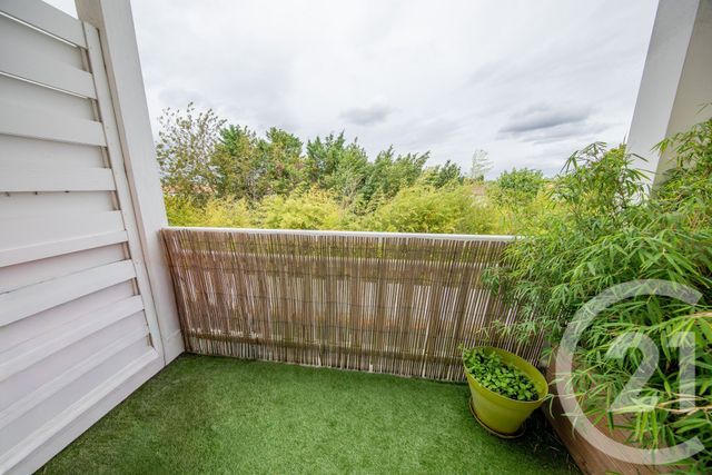 Appartement F2 à vendre - 3 pièces - 70.78 m2 - LE HAILLAN - 33 - AQUITAINE - Century 21 Kadima