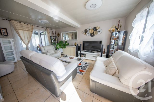 maison à vendre - 5 pièces - 81.08 m2 - PAREMPUYRE - 33 - AQUITAINE - Century 21 Kadima