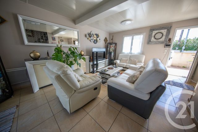 maison à vendre - 5 pièces - 81.08 m2 - PAREMPUYRE - 33 - AQUITAINE - Century 21 Kadima