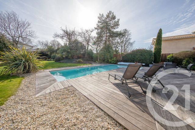 maison à vendre - 6 pièces - 131.7 m2 - ST MEDARD EN JALLES - 33 - AQUITAINE - Century 21 Kadima