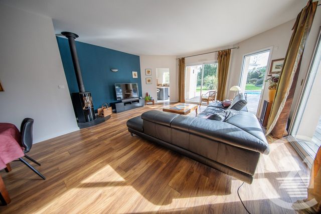 maison à vendre - 6 pièces - 131.7 m2 - ST MEDARD EN JALLES - 33 - AQUITAINE - Century 21 Kadima