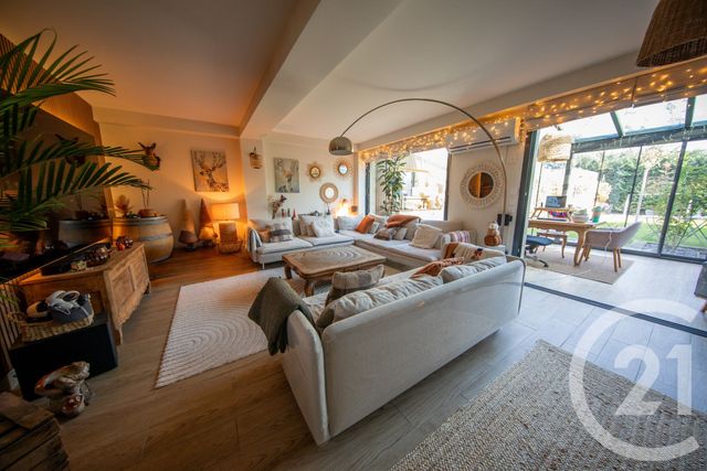 maison à vendre - 5 pièces - 136.79 m2 - ST AUBIN DE MEDOC - 33 - AQUITAINE - Century 21 Kadima