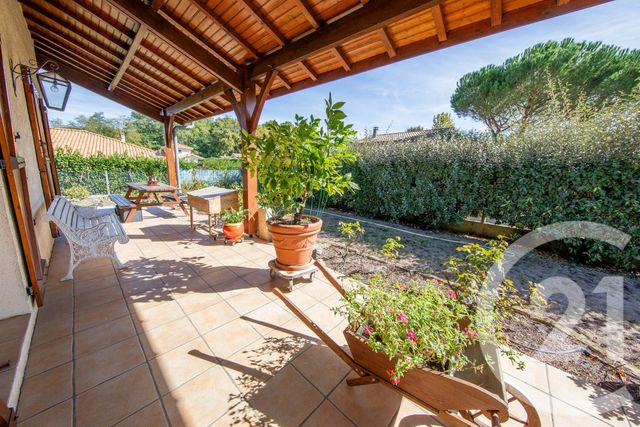 maison à vendre - 7 pièces - 150.99 m2 - ST MEDARD EN JALLES - 33 - AQUITAINE - Century 21 Kadima