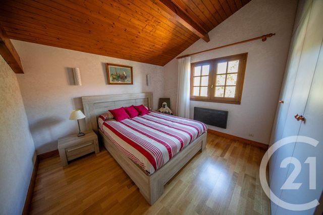 maison à vendre - 7 pièces - 150.99 m2 - ST MEDARD EN JALLES - 33 - AQUITAINE - Century 21 Kadima
