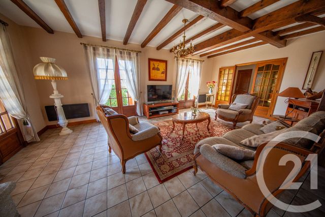 maison à vendre - 7 pièces - 150.99 m2 - ST MEDARD EN JALLES - 33 - AQUITAINE - Century 21 Kadima