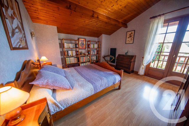 maison à vendre - 7 pièces - 150.99 m2 - ST MEDARD EN JALLES - 33 - AQUITAINE - Century 21 Kadima